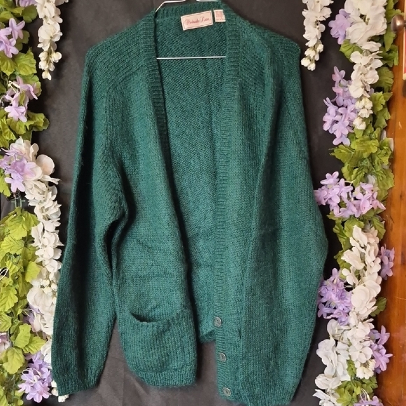 Penbrooke Sweaters - Plush Open-Front Emerald Green Cardigan Sweater